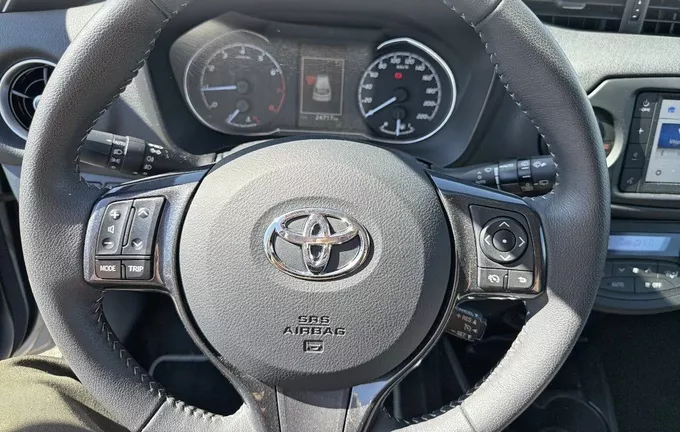 TOYOTA YARIS 110 VVT-i Design Y20 photo 12 1103879