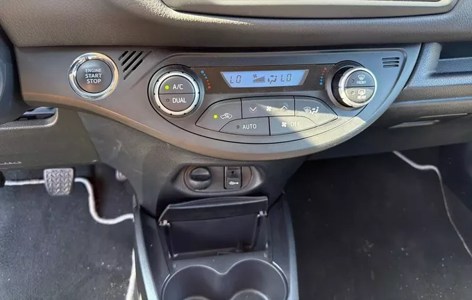 TOYOTA YARIS 110 VVT-i Design Y20 photo 14 1103879