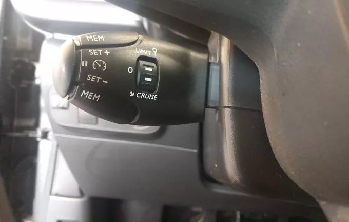 CITROEN C3 PureTech 83 ch BVM5 You photo 19 946406