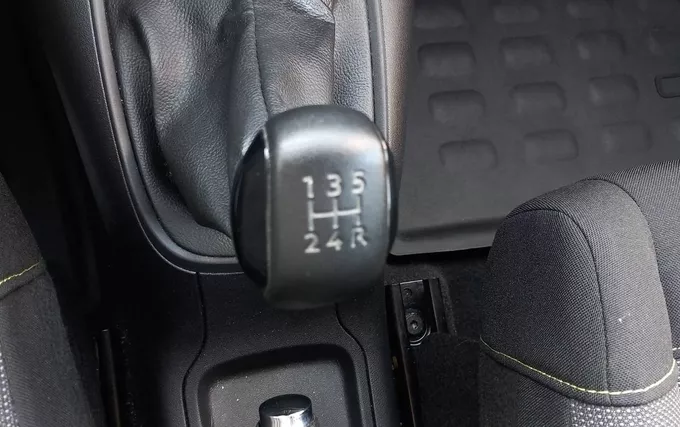 CITROEN C3 PureTech 83 ch BVM5 You photo 13 946406