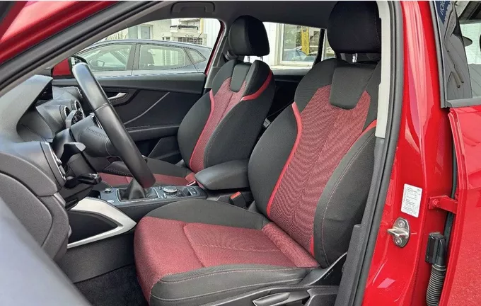 AUDI Q2 35 TFSI COD 150 BVM6 Sport Limited extérieur trois quart arrière droit 213473