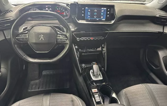 PEUGEOT 2008 BlueHDi 130 S&S EAT8 Allure photo 18 213567