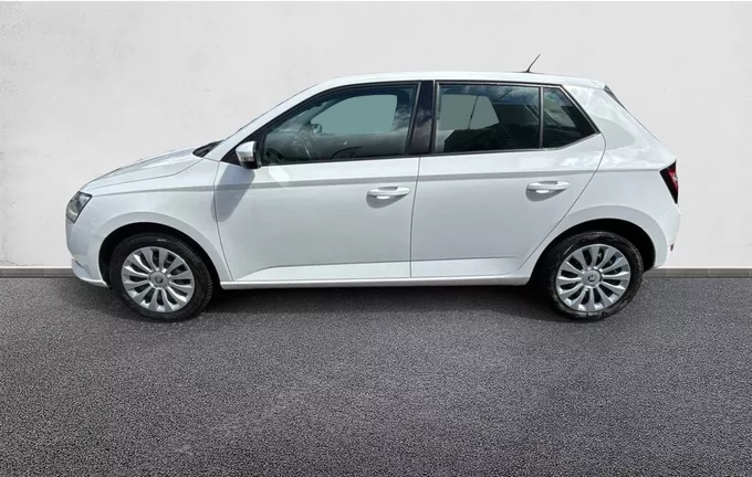 SKODA FABIA 1.0 MPI 60 ch BVM5 Business extérieur trois quart arrière gauche 2127663