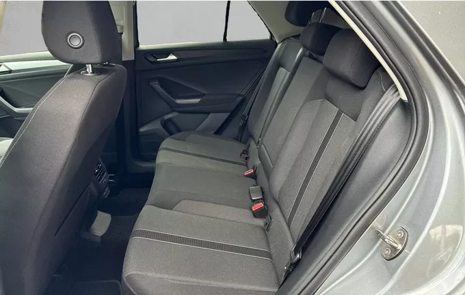 VOLKSWAGEN T-ROC 1.0 TSI 116 Start/Stop BVM6 VW Edition extérieur arrière 2128564