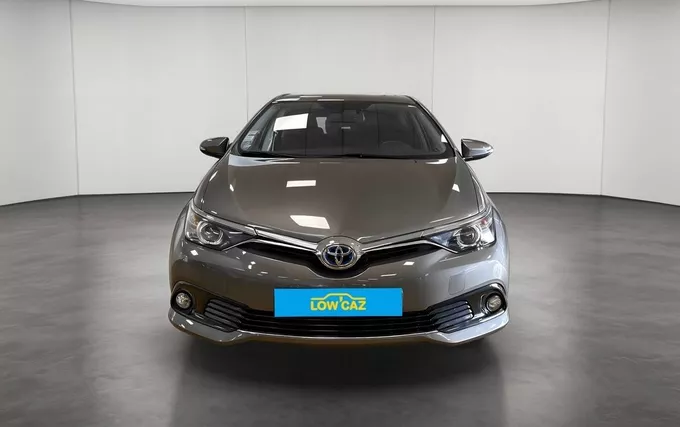 TOYOTA AURIS Hybride 136h Design extérieur avant 213711