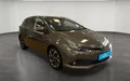 Miniature TOYOTA AURIS Hybride 136h Design extérieur trois quart avant droit 213711