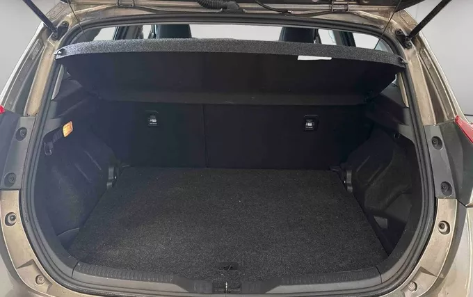 TOYOTA AURIS Hybride 136h Design photo 10 213711