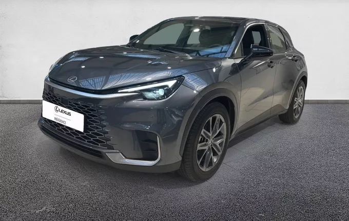 LEXUS LBX 2WD Elegant extérieur trois quart avant gauche 1103877