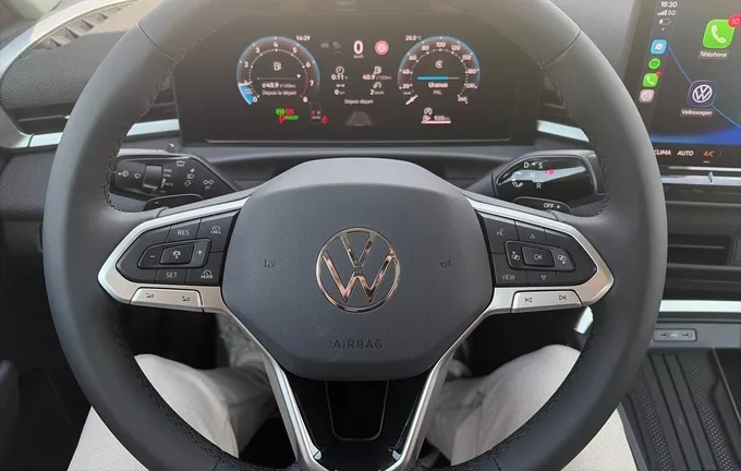 VOLKSWAGEN T-ROC 1.5 eTSI EVO2 Hybrid 116 ch DSG7 Life photo 12 4042