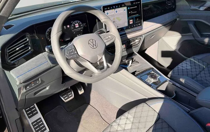 VOLKSWAGEN TIGUAN 1.5 eTSI 150ch DSG7 R-Line photo 11 5122