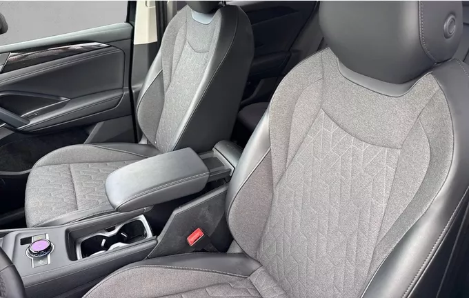 VOLKSWAGEN TIGUAN 2.0 TDI 150ch DSG7 VW Edition extérieur trois quart arrière droit 2128691