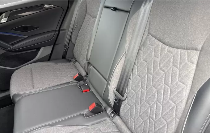 VOLKSWAGEN TIGUAN 2.0 TDI 150ch DSG7 VW Edition extérieur arrière 2128691