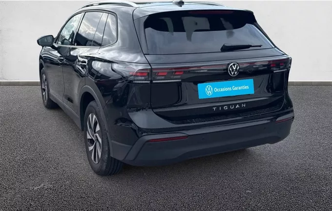 VOLKSWAGEN TIGUAN 2.0 TDI 150ch DSG7 VW Edition photo 11 2128691
