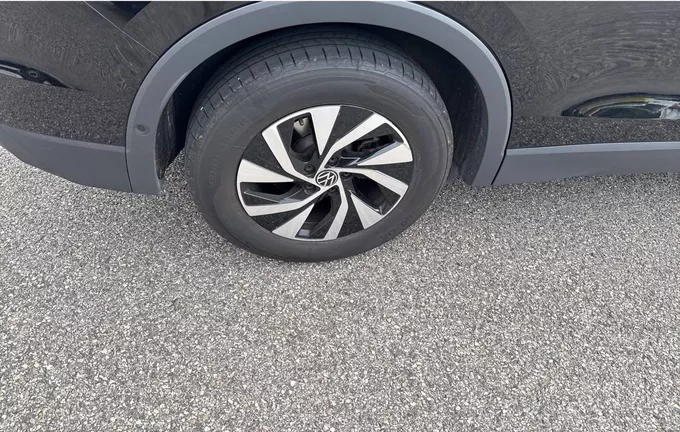 VOLKSWAGEN TIGUAN 2.0 TDI 150ch DSG7 VW Edition photo 12 2128691