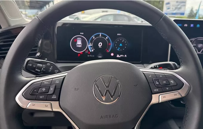 VOLKSWAGEN TIGUAN 2.0 TDI 150ch DSG7 VW Edition photo 18 2128691