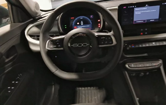 FIAT 600 T-Gen 3 1.2 Hybrid 145ch eDCT6 Pop extérieur côté gauche 944488