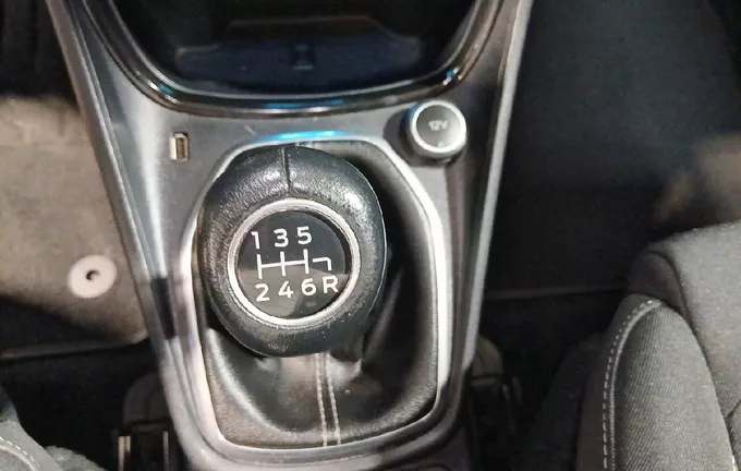 FORD PUMA 1.0 EcoBoost 125 ch mHEV S&S BVM6 Titanium photo 14 946075