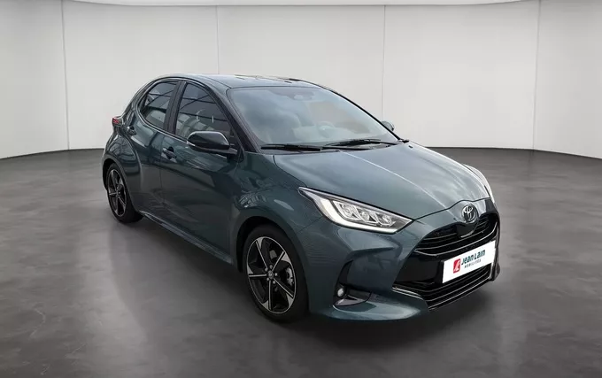 TOYOTA YARIS Hybride 130h Collection extérieur trois quart avant droit 202285