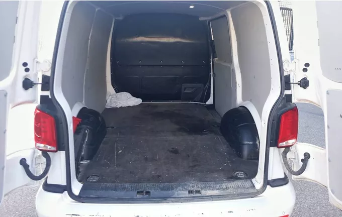 VOLKSWAGEN UTILITAIRES TRANSPORTER 6.1 VAN L1H1 2.0 TDI 150 DSG7 BUSINESS PLUS photo 14 106124