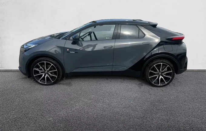TOYOTA C-HR PHEV Hybride Rechargeable 225 GR Sport extérieur côté gauche 177955