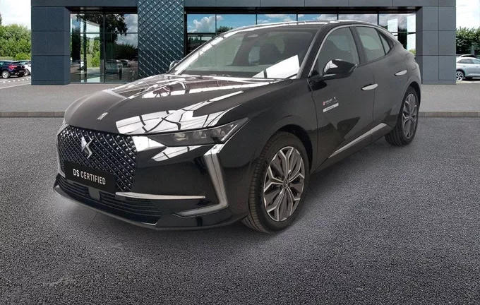 DS DS4 DS 4 Hybride E-Tense 225 EAT8 Bastille extérieur trois quart avant gauche 081041
