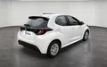 Miniature TOYOTA YARIS Hybride 116h Dynamic extérieur trois quart arrière droit 1103968