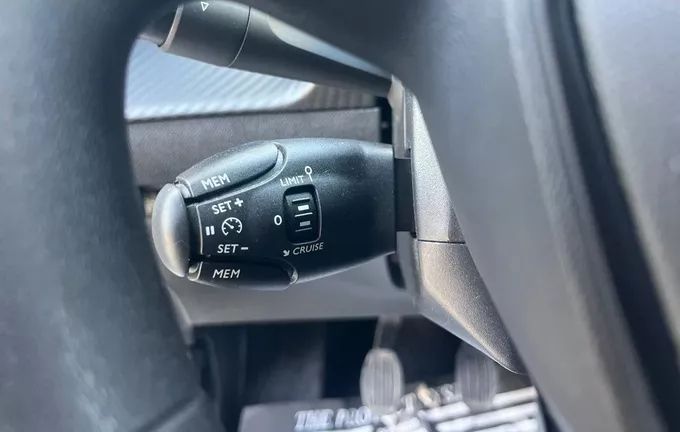 PEUGEOT 208 PureTech 75 S&S BVM5 Like photo 20 560613