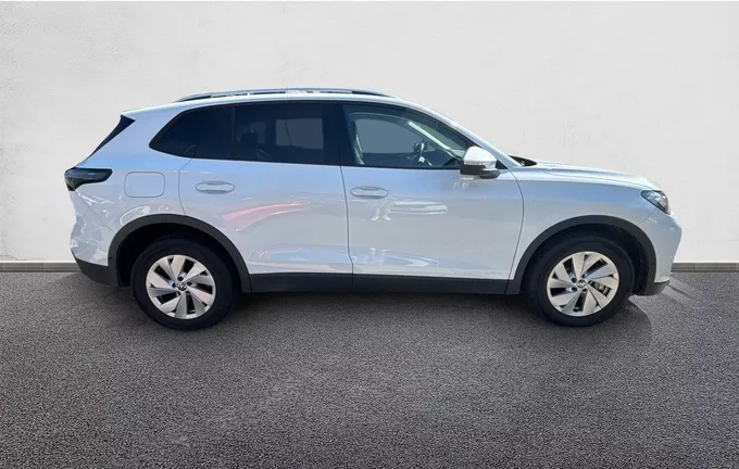 VOLKSWAGEN TIGUAN 1.5 eHybrid 204ch DSG6 VW Edition extérieur côté droit 2127353