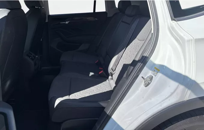 VOLKSWAGEN TIGUAN 1.5 eHybrid 204ch DSG6 VW Edition extérieur arrière 2127353
