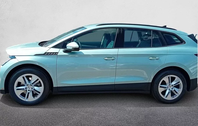 SKODA ENYAQ iV 60 extérieur côté gauche 9623