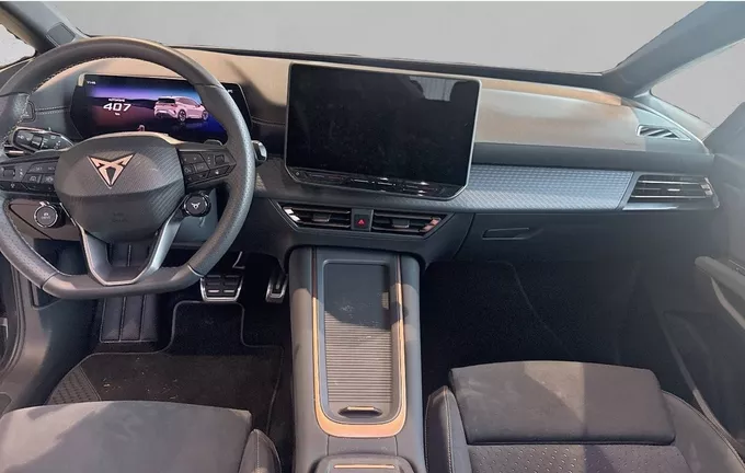 CUPRA BORN 230 ch Endurance extérieur trois quart avant droit 4384