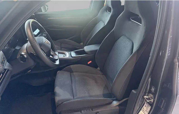 CUPRA BORN 230 ch Endurance extérieur trois quart arrière droit 4384
