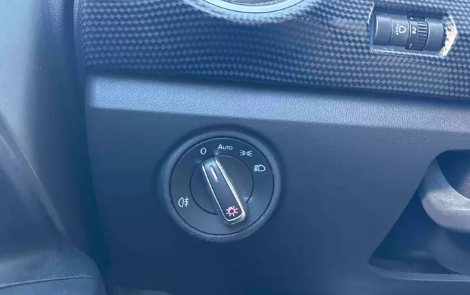 VOLKSWAGEN E-UP! 2.0 e-up! 83 Electrique Life Plus photo 13 2131480