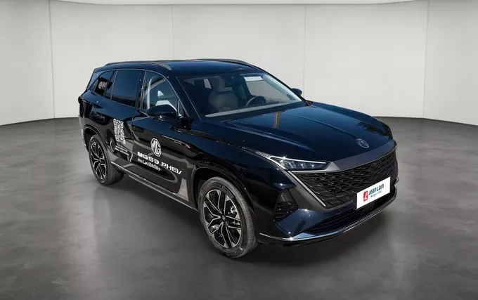 MG MGS9 PHEV Premium extérieur trois quart avant droit 8130