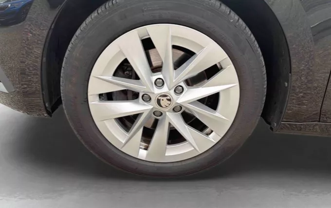 SKODA OCTAVIA Combi 2.0 TDI 150 ch DSG7 4x4 Style photo 9 213758