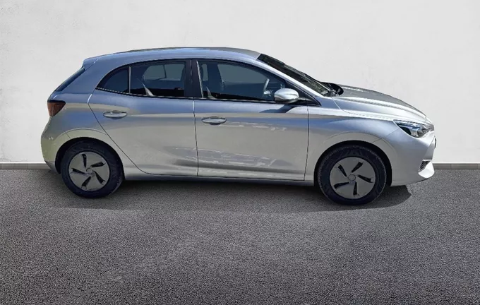 MG MG3 1.5 L Hybrid+ 195 ch Standard extérieur côté droit 601130