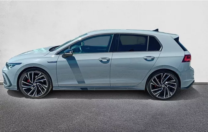 VOLKSWAGEN GOLF 2.0 TDI SCR 200 DSG7 GTD extérieur trois quart arrière gauche 560664