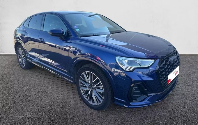 AUDI Q3 45 TFSIe 245 ch S tronic 6 S line extérieur trois quart avant droit 2129852