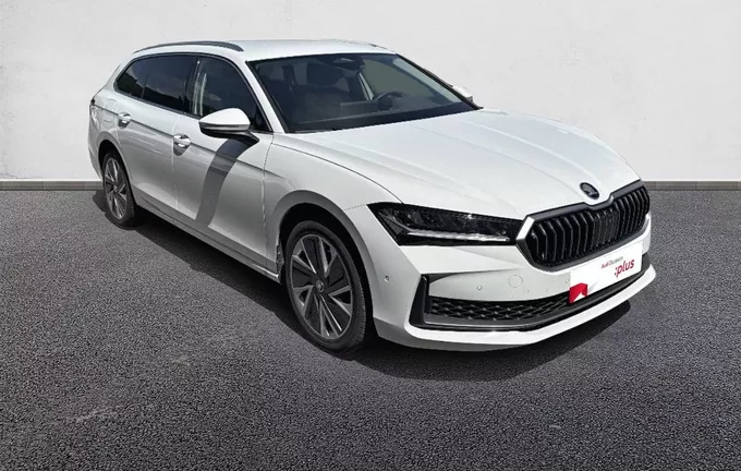 SKODA SUPERB Combi 2.0 TDI 150 ch SCR DSG7 Selection extérieur trois quart avant droit 2128503