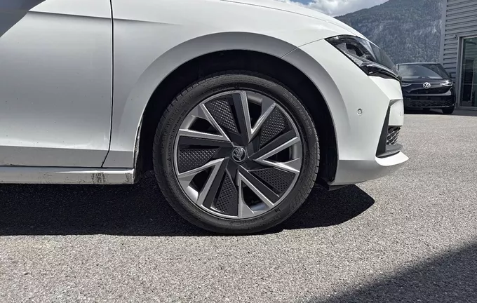 SKODA SUPERB Combi 2.0 TDI 150 ch SCR DSG7 Selection photo 9 2128503