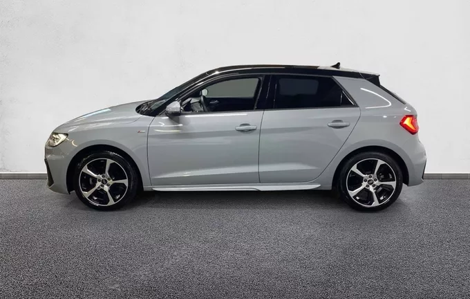 AUDI A1 Sportback 30 TFSI 116 ch S tronic 7 S Line extérieur côté gauche 2130455