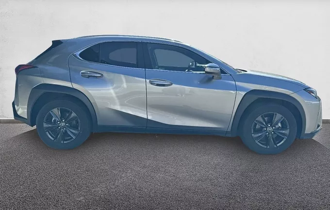 LEXUS UX 300h 2WD Luxe extérieur côté droit 1103768
