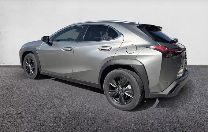 LEXUS UX 300h 2WD Luxe extérieur trois quart arrière gauche 1103768