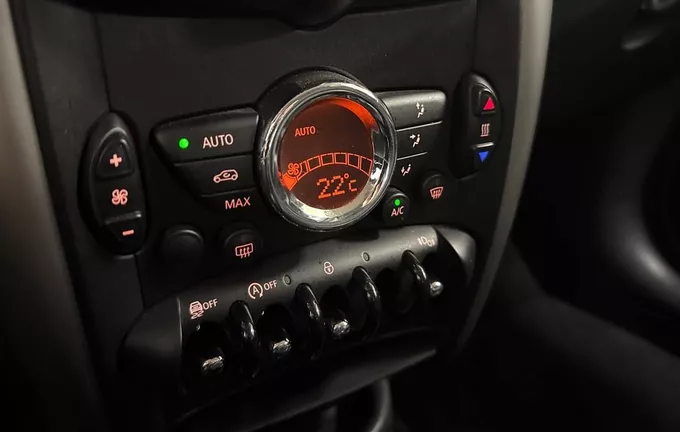 MINI COUNTRYMAN 112 ch Cooper D Pack Chili photo 14 213328