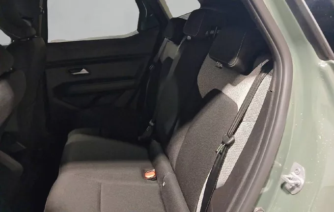 DACIA DUSTER Hybrid-G 150 4x4 Journey photo 12 946186