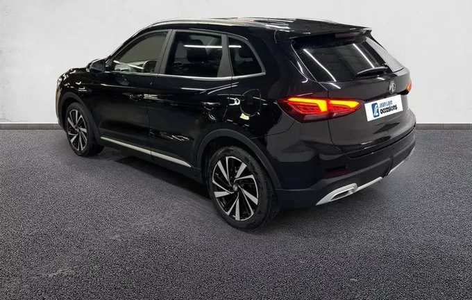 MG ZS 1.5 L Hybrid+ 197 ch Luxury extérieur trois quart arrière gauche 601154