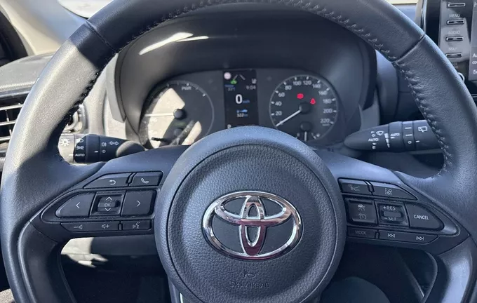 TOYOTA YARIS Hybride 116h Dynamic photo 12 1103511