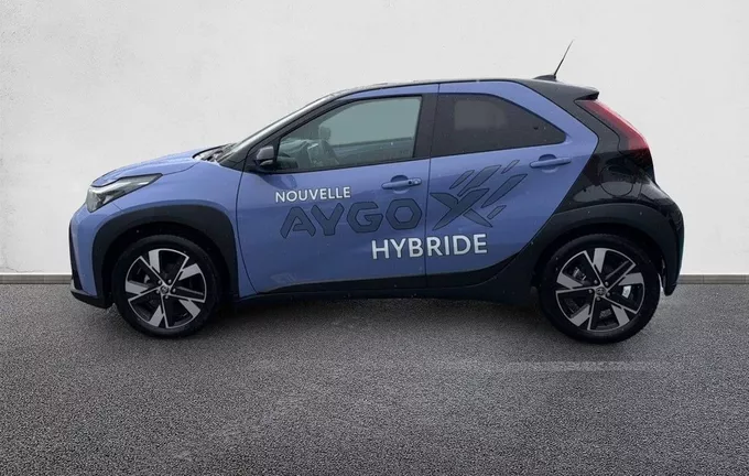 TOYOTA AYGO X Hybride 116h Graphic extérieur côté gauche 99642