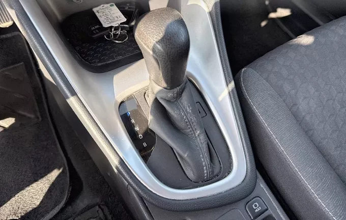 TOYOTA YARIS Hybride 116h Dynamic photo 13 1103716
