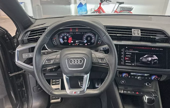 AUDI Q3 Sportback 35 TFSI 150 ch S tronic 7 S line photo 12 2131180